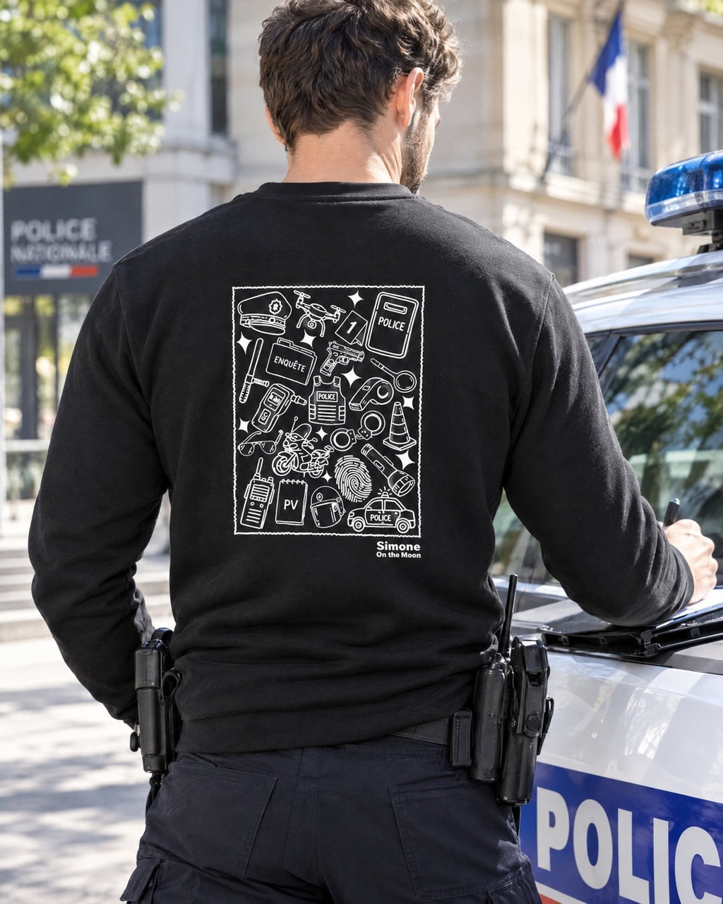 sweat noir policier
