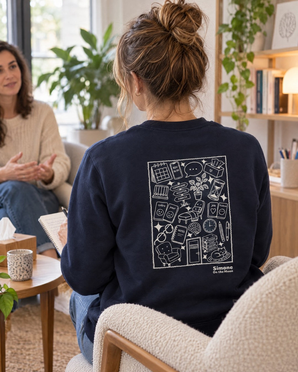 sweat bleu marine psychologue